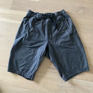 Lululemon Connector Short 11.5” Size M Charcoal Grey Stretch Lounge City